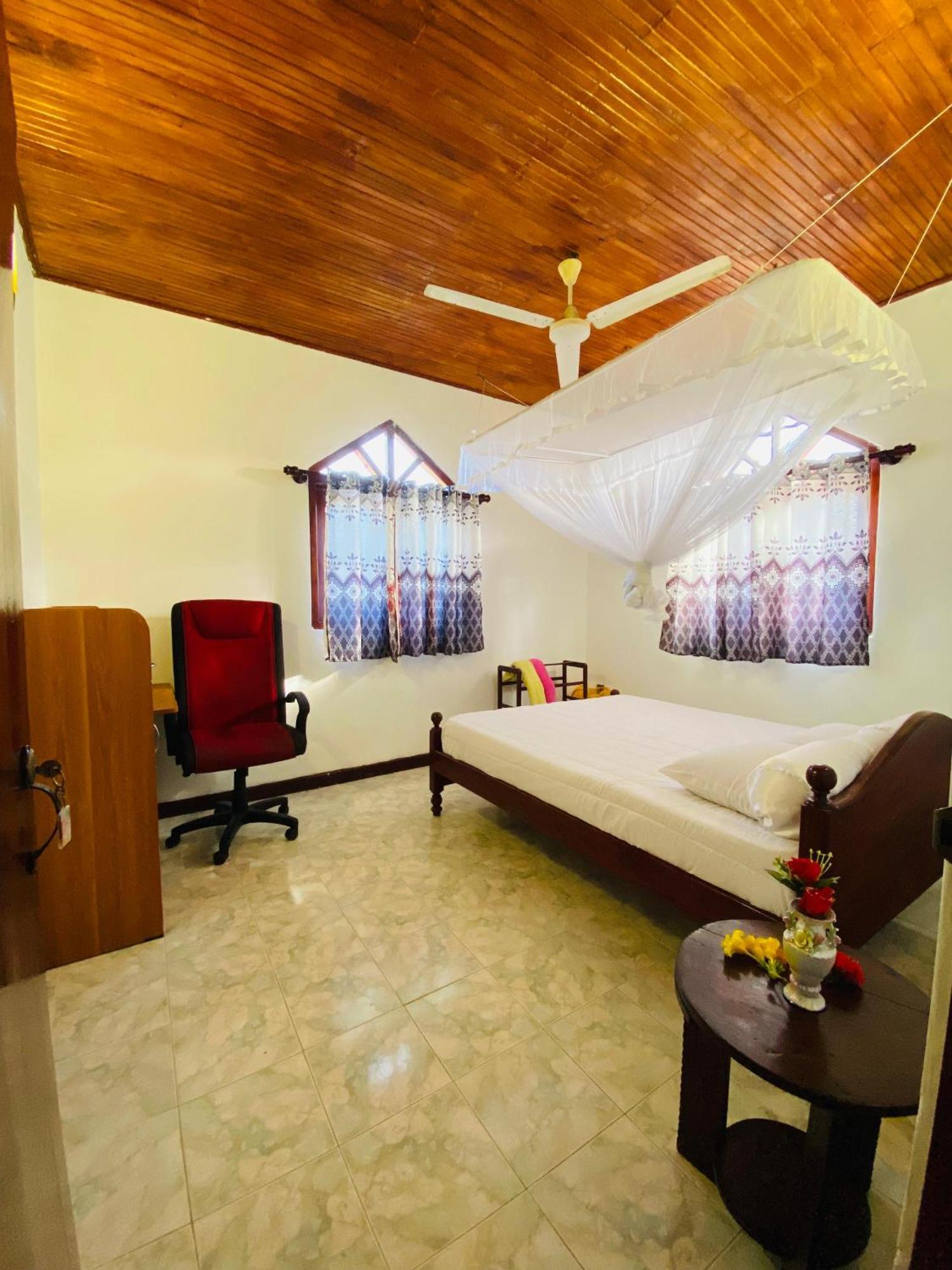 Alson Villa Hikkaduwa Exterior photo