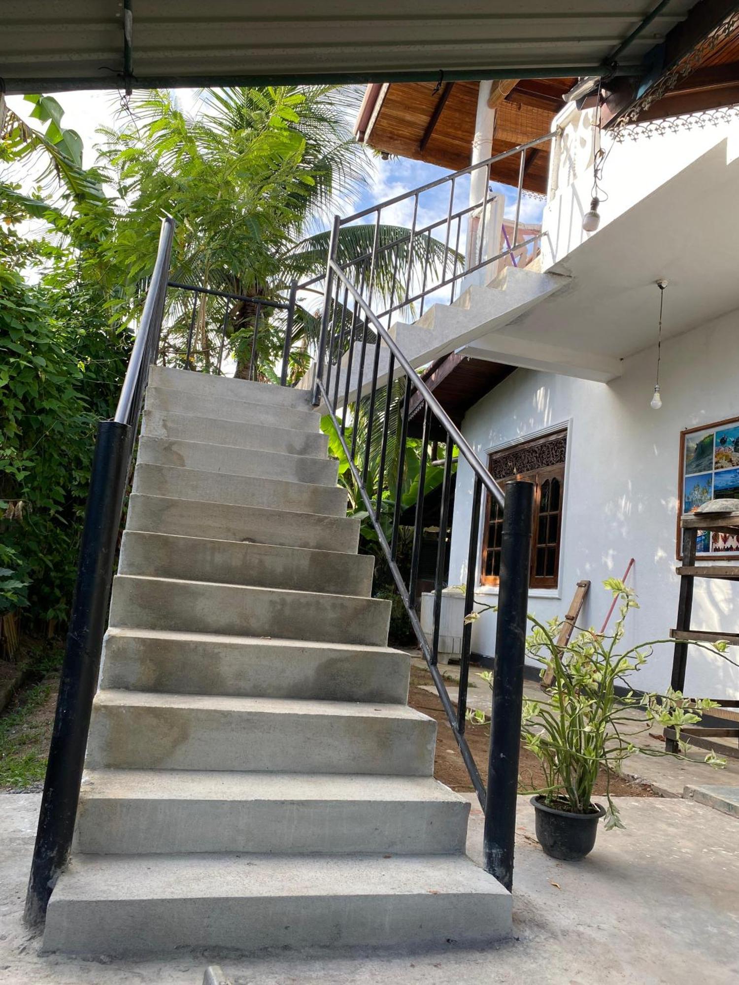Alson Villa Hikkaduwa Exterior photo